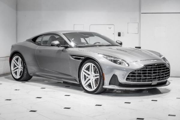2025 Aston Martin DB12 Base