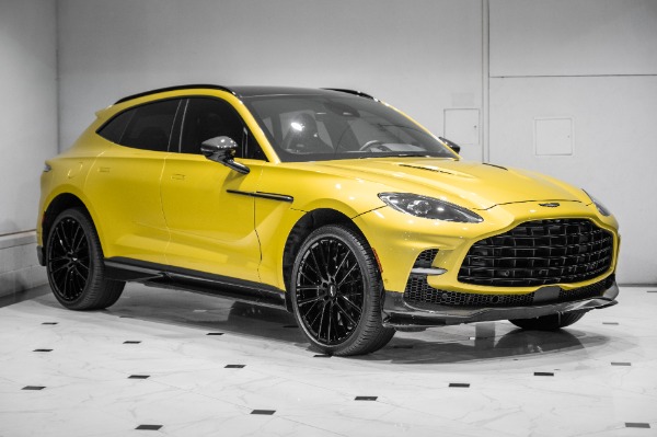 2025 Aston Martin DBX 707