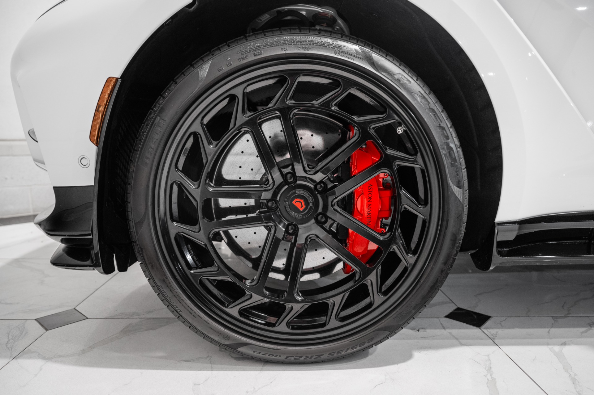 2026 Aston Martin DBX 707