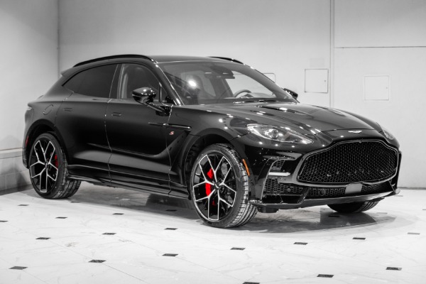 2026 Aston Martin DBX S's photo