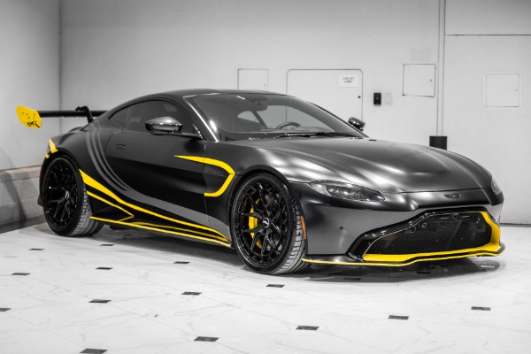 2019 Aston Martin Vantage Base's photo