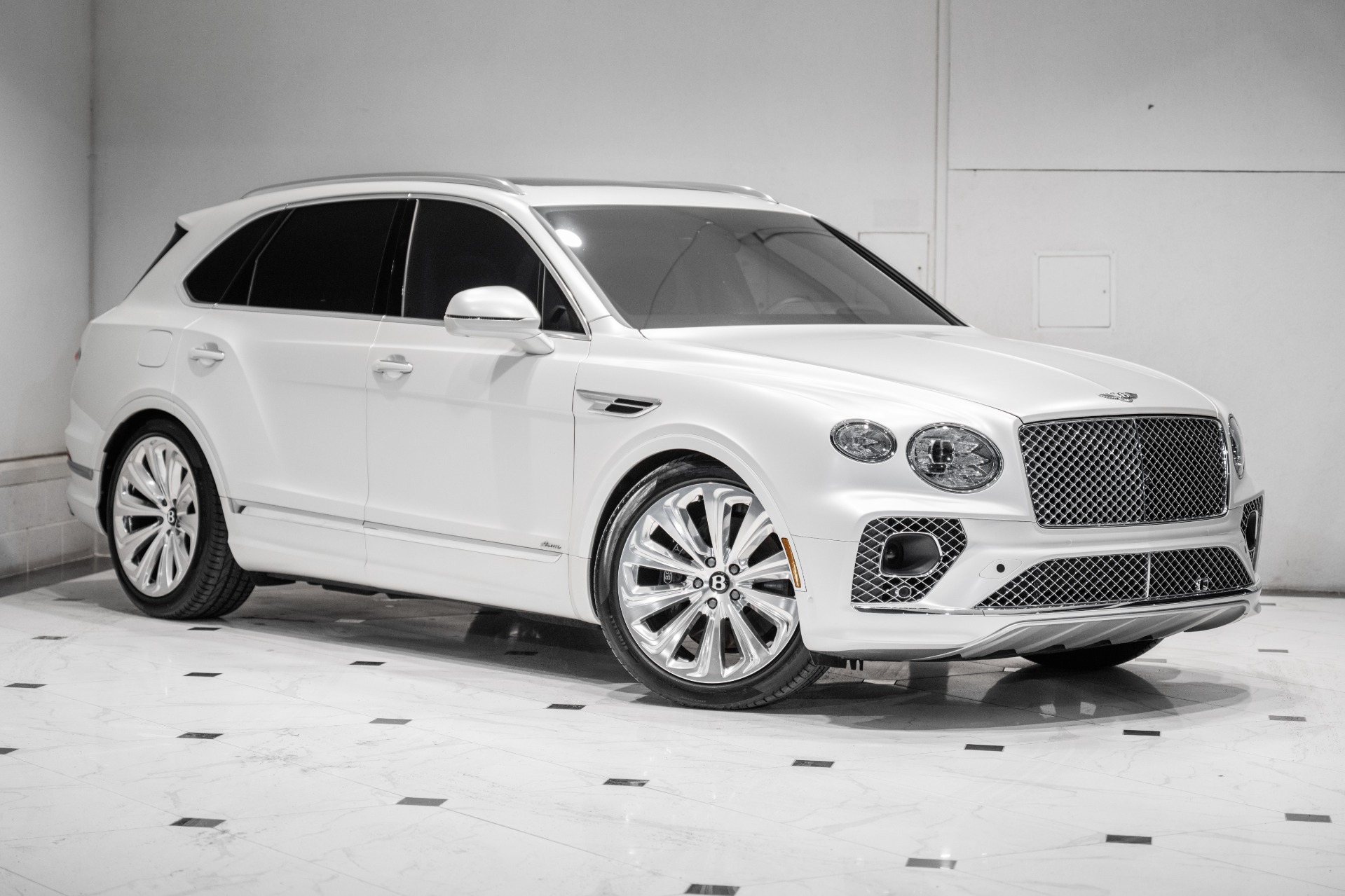 Used-2023-Bentley-Bentayga-