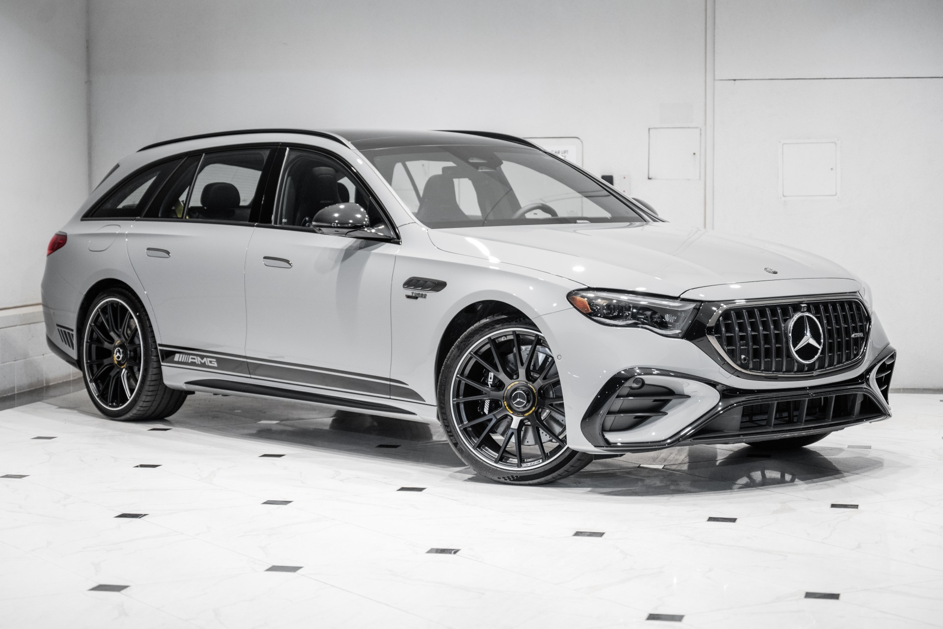 2026 Mercedes-Benz E-Class AMG E53 4MATIC's photo