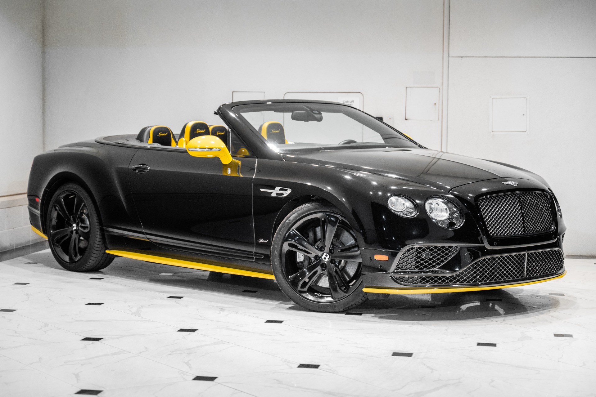 2017 Bentley Continental GT Convertible Speed's photo
