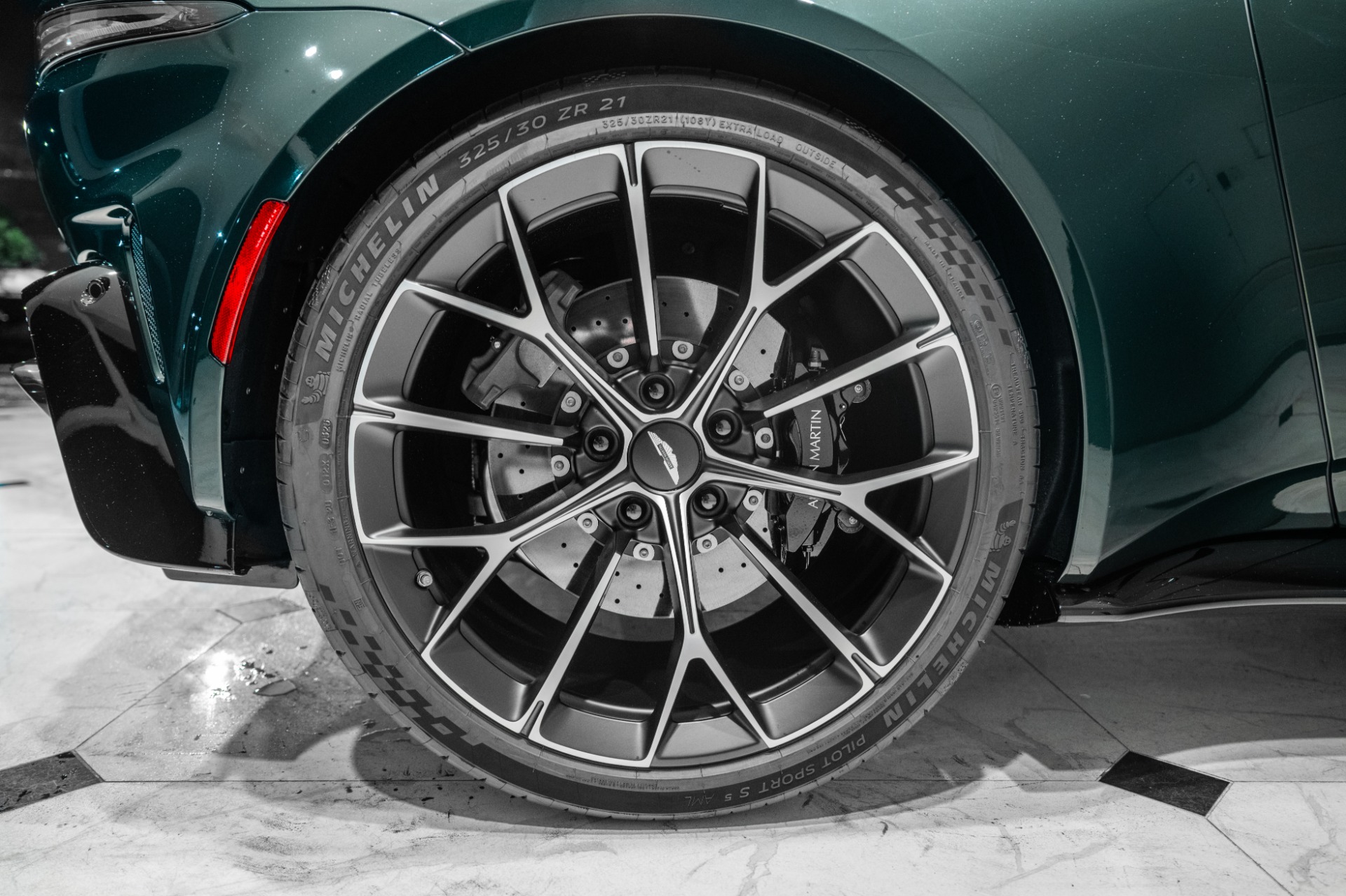 New 2026 Aston Martin Vantage S For Sale | Exclusive Automotive 