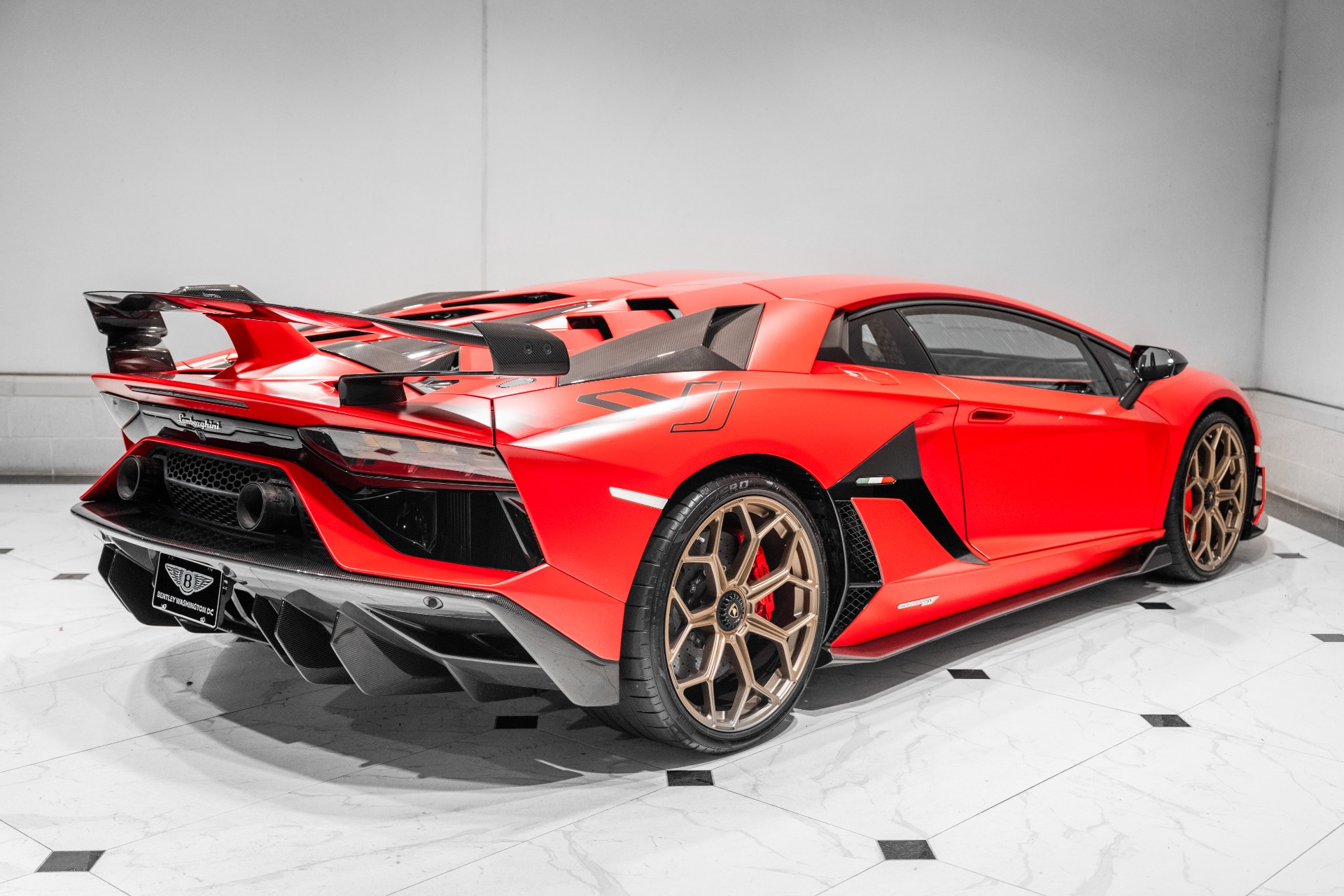 2021 Lamborghini Aventador photo 10